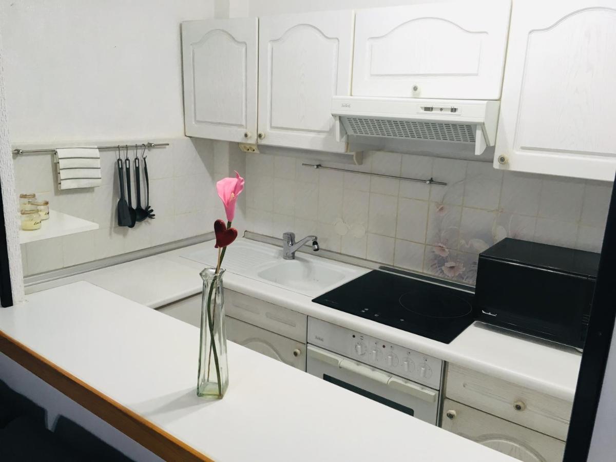 Albir Cosy Apartment البير المظهر الخارجي الصورة