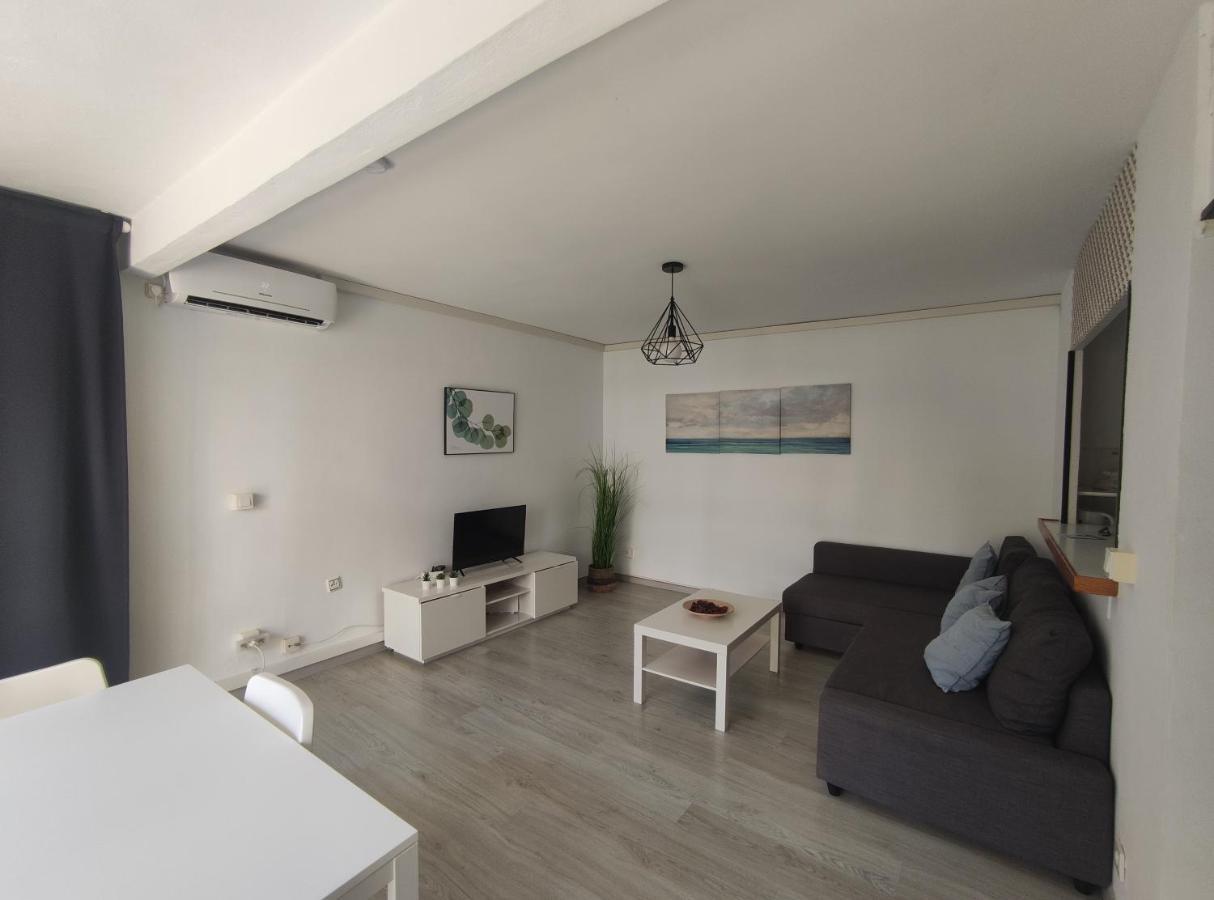 Albir Cosy Apartment البير المظهر الخارجي الصورة