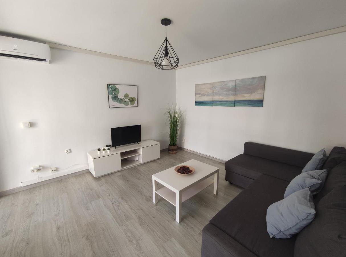 Albir Cosy Apartment البير المظهر الخارجي الصورة