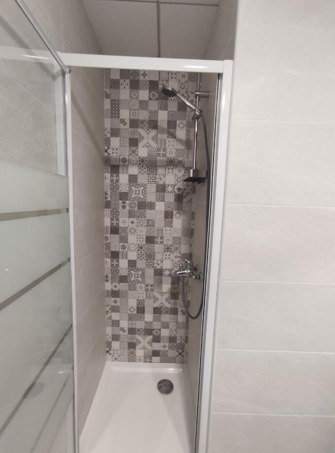 Albir Cosy Apartment البير المظهر الخارجي الصورة